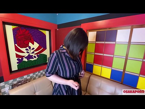 ❤️ Japansk søta med store pupper onanerer med sexleketøy og får orgasme. Hun snakker i et intervju om sin jævla opplevelse. Store pupper og hårete fitte som stønner høyt. Osakaporn ❤️❌ Analvideo hos oss ❌️
