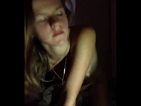 ❤️ En jente onanerer og spermer ❤️❌ Analvideo hos oss ❌️